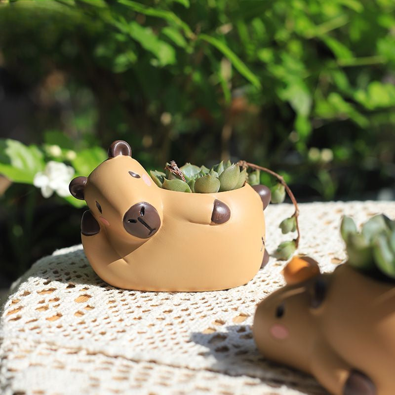 Creative Personalized Capybara Succulent Pot, Balcony Garden Desktop Pen Holder Decor Figurine