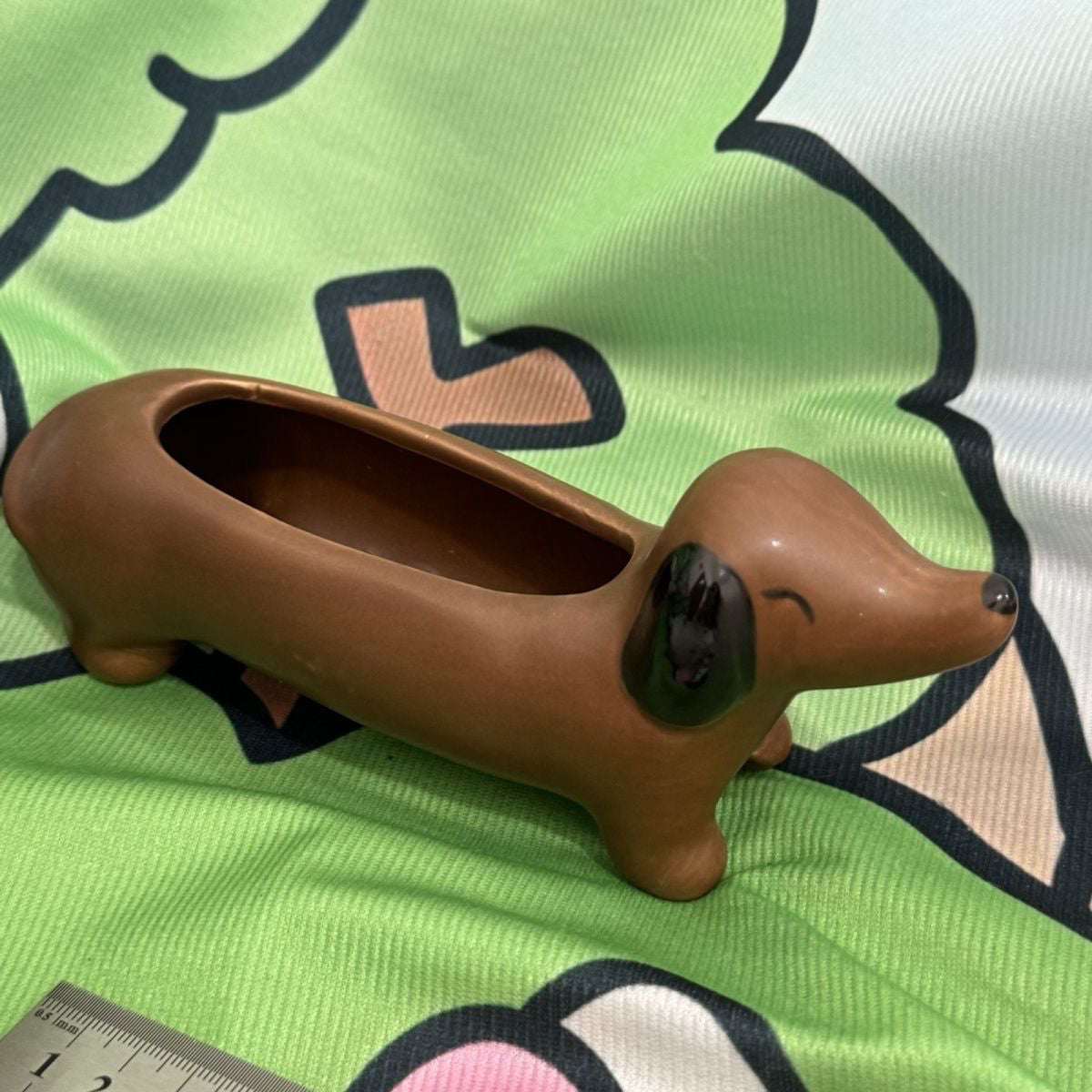 Creative Cute Cartoon Dachshund Ceramic Succulent Pot (Can be drilled), Fun Planter (Slight Imperfections)