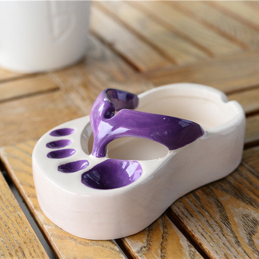 Creative Cute Cartoon Ceramic Ashtray, Ins Style Trendy Personalized Slipper Design, Home Gift for Boyfriend