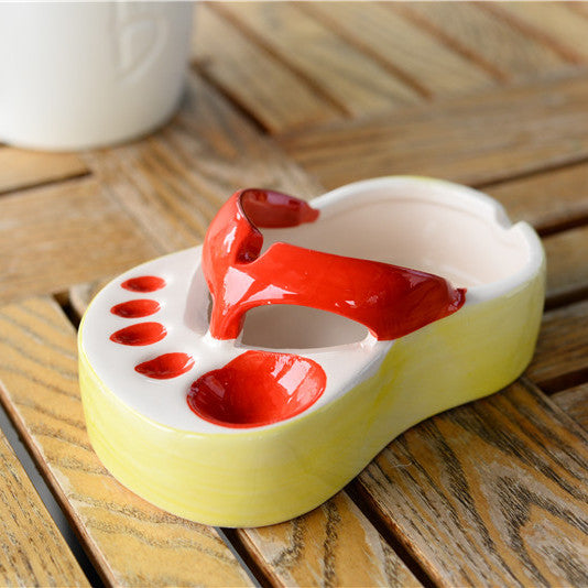 Creative Cute Cartoon Ceramic Ashtray, Ins Style Trendy Personalized Slipper Design, Home Gift for Boyfriend