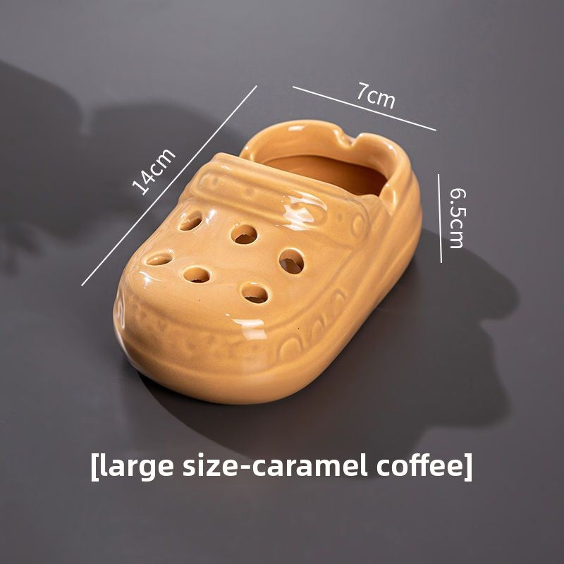Cute Ceramic Hole Shoe Ashtray, High Aesthetic Office Home Living Room Trendy Ashtray (Splash-Proof)