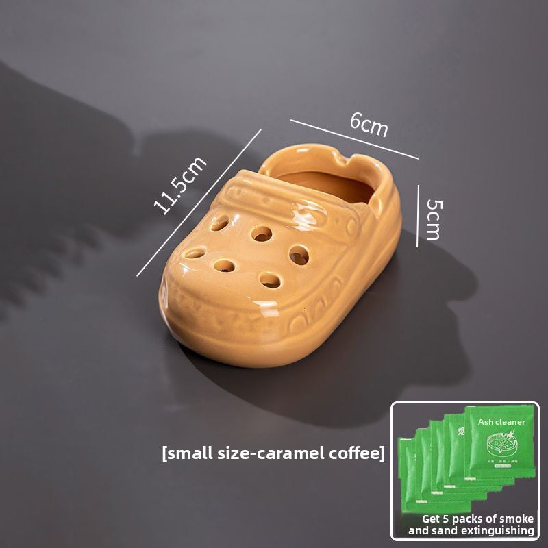 Cute Ceramic Hole Shoe Ashtray, High Aesthetic Office Home Living Room Trendy Ashtray (Splash-Proof)